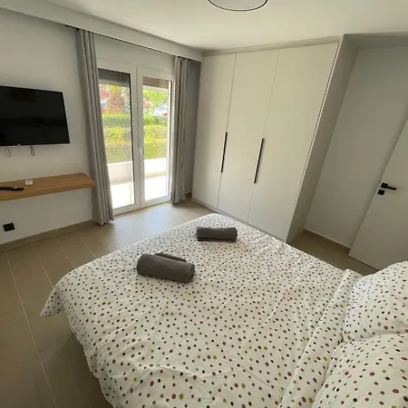 Wsd New! Amazing Lux 2Bd Apt Glyfada Near Sea Athen Exterior foto