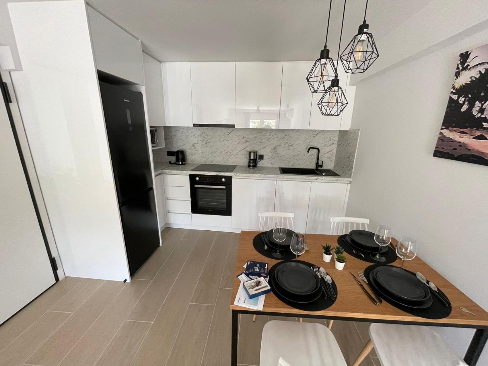 Wsd New! Amazing Lux 2bd Glyfada Near Sea Apartment